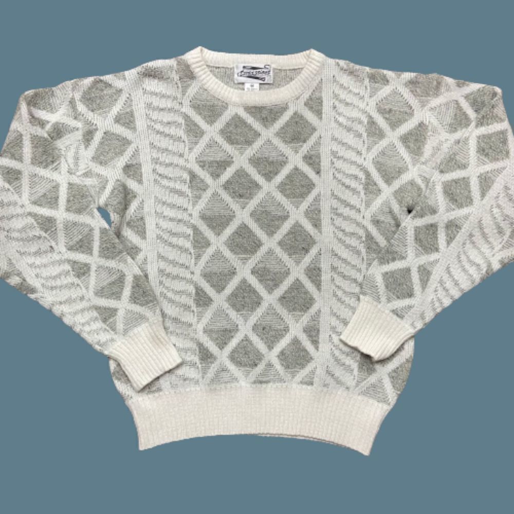 Expressions Vintage Diamond Pattern Acrylic Grey White Sweater Women's Medium